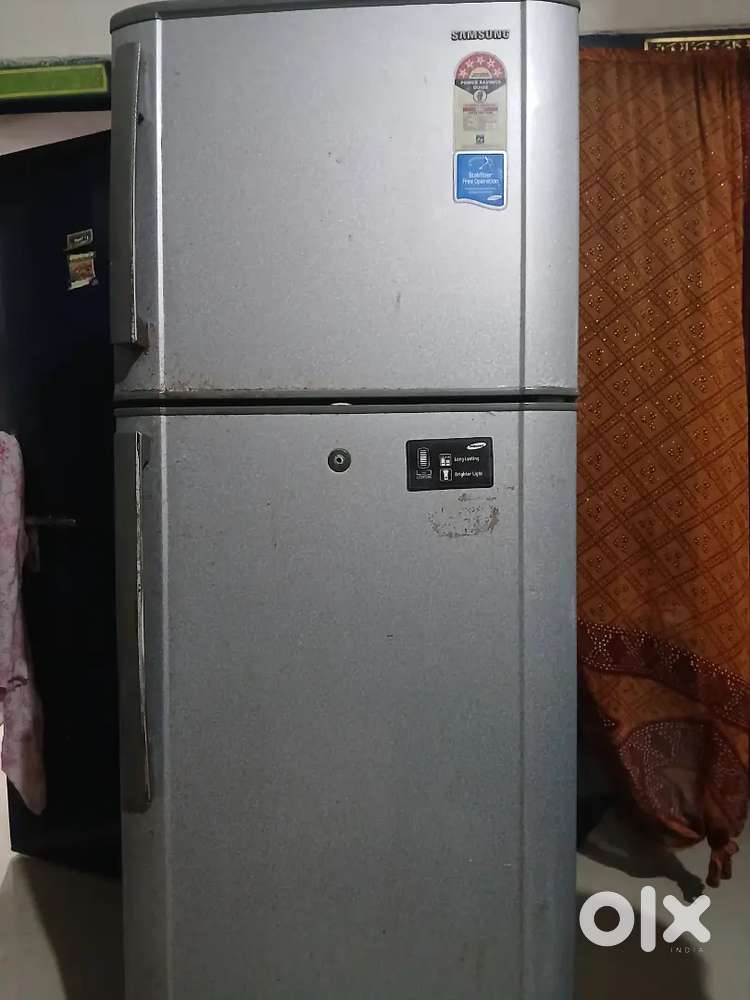 Samsung refrigerator 315 ltrs negotiable