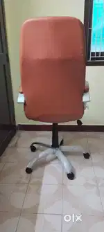 Leather office chair
