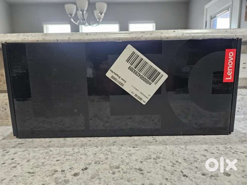 NEW Lenovo Legion Go 2, 8.8 144Hz OLED Gaming,