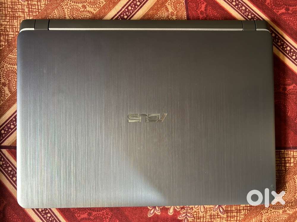ASUS Laptop i5 8th Generation