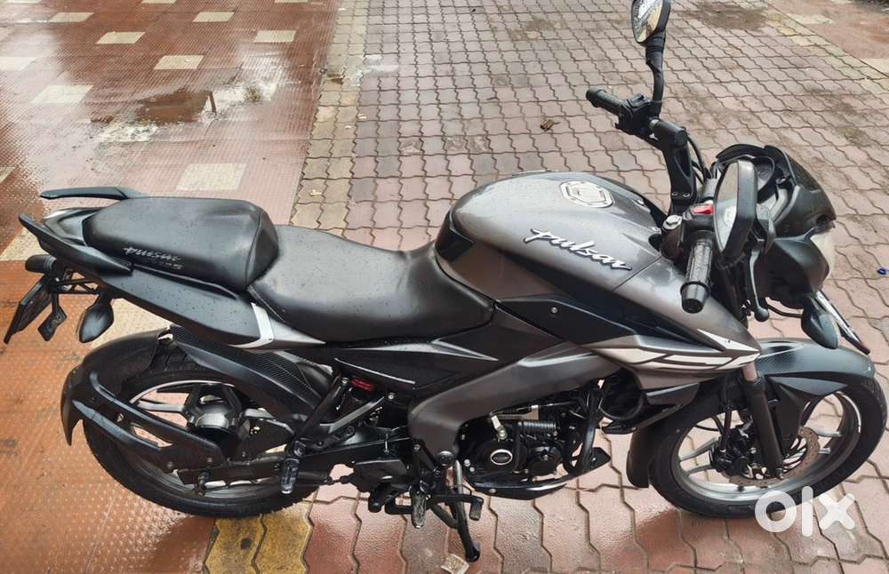 Pulsar NS 125  Loan facility Available ( Model 2022)