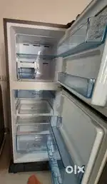 Samsung 253 L Double door Refrigerator with inverter technology