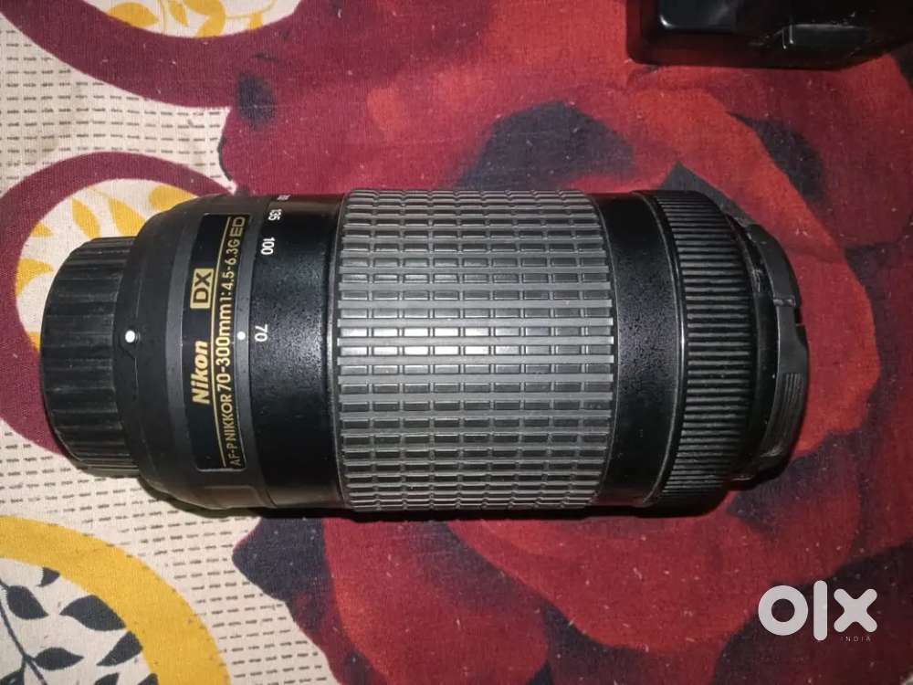 5600D lesn 70.300 Nikon camera