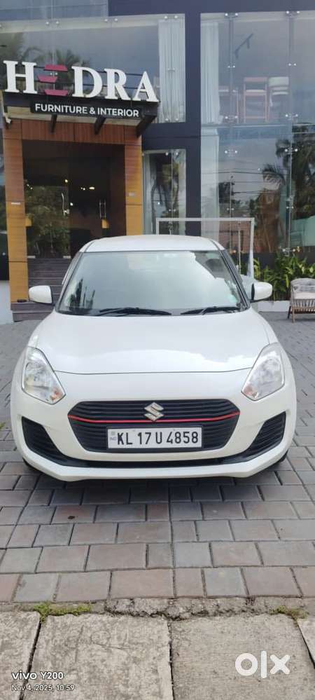 Maruti Suzuki Swift VXI Optional, 2019, Petrol