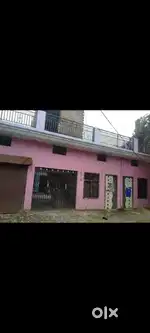good location house on Lucknow road