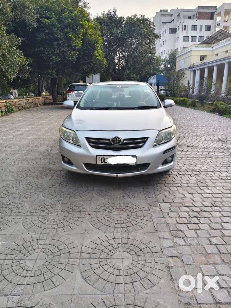 Toyota Corolla Altis, 2011, Petrol