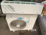 1.5 ton inverter Croma split ac