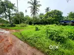 MANAKKAPPADI 6 cent notflooded area  well water square plotprice. 3.75