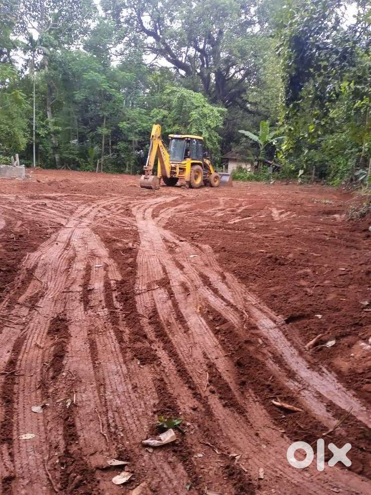 a good plot for residential living with friendly neighbours