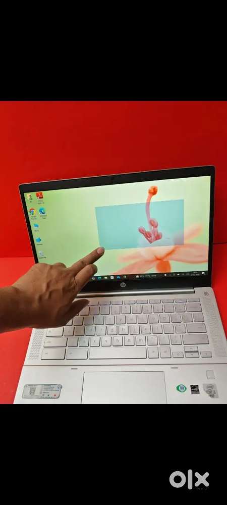 Hp laptop 4/64
