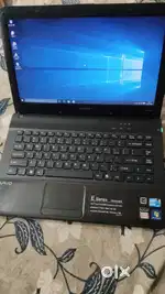 Sony high speed i3  scrachless laptop in perfect condition