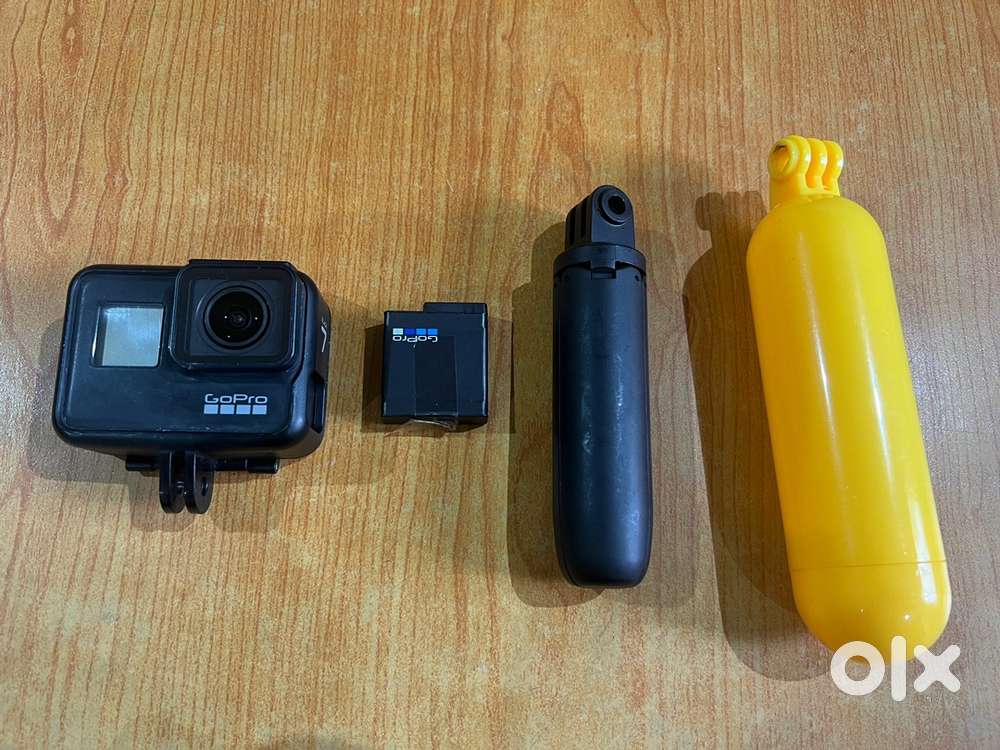 Go pro hero 7 black with accessories