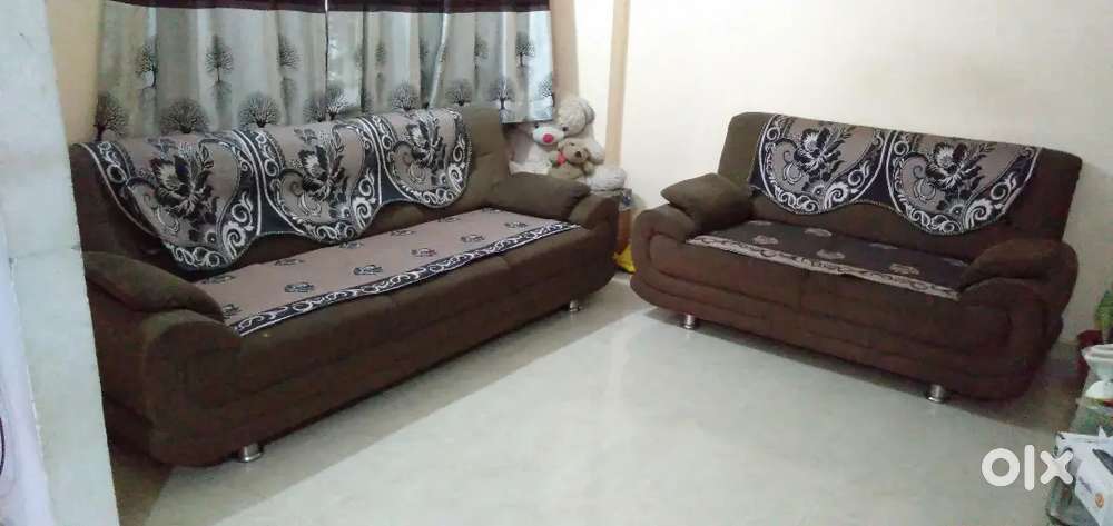 3 + 2 sofa set