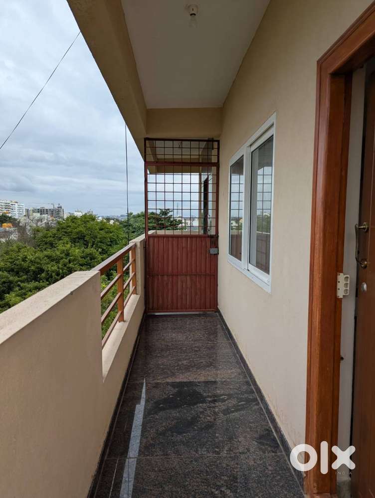 Experience comfortable living in this 3BHK semi-furnished apartment lo