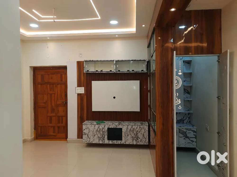 Near to ORR EXIT 4A, INTERNATIONAL SCHOOLS, SUPER MARKETS, PARK