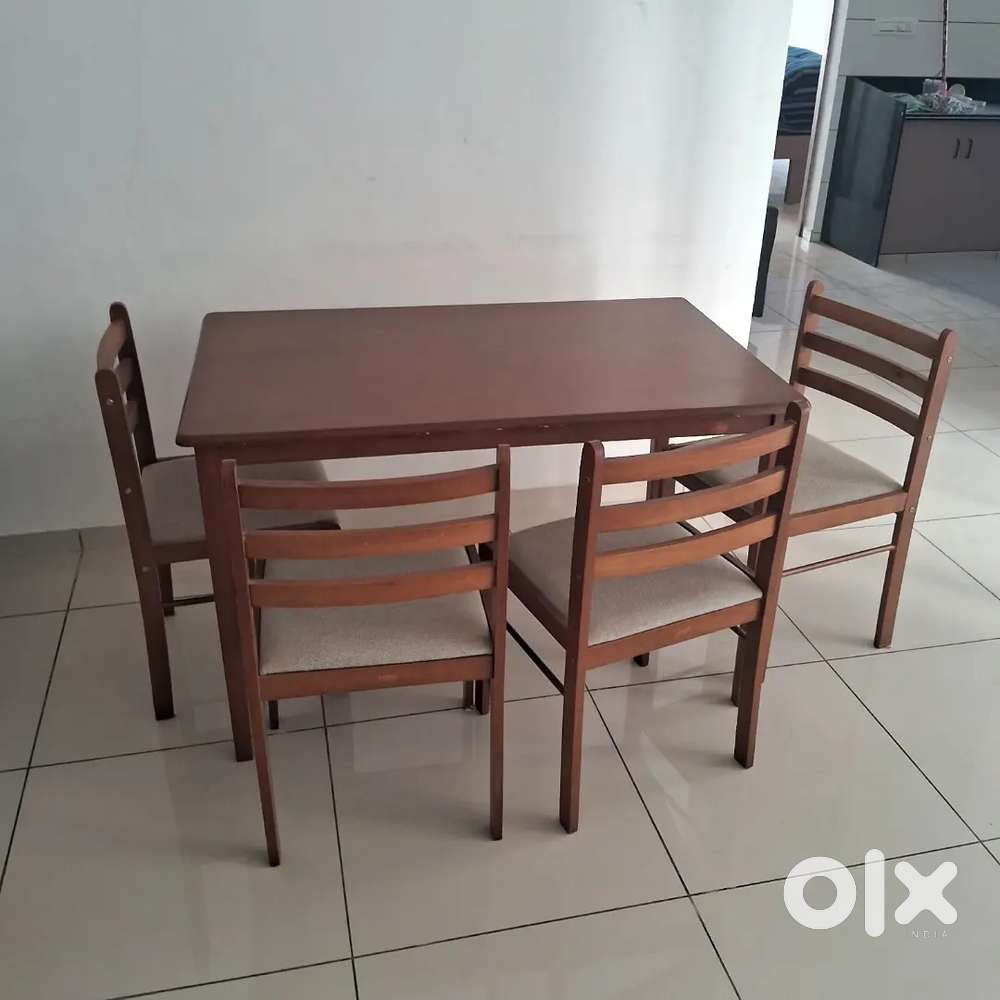 Full luxury 3 bhk prime location flat