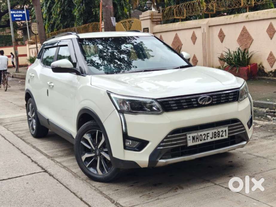 Mahindra XUV300 W8 (O) 1.5 Diesel AMT, 2020, Diesel