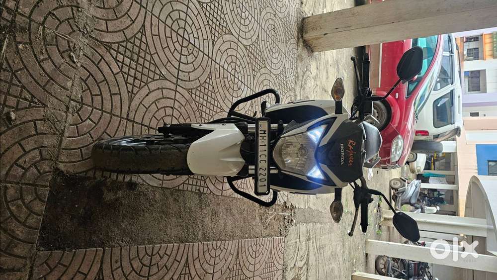 HONDA HORNET 160R