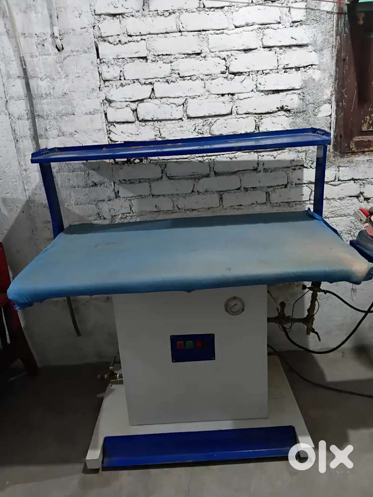 Ironing machine