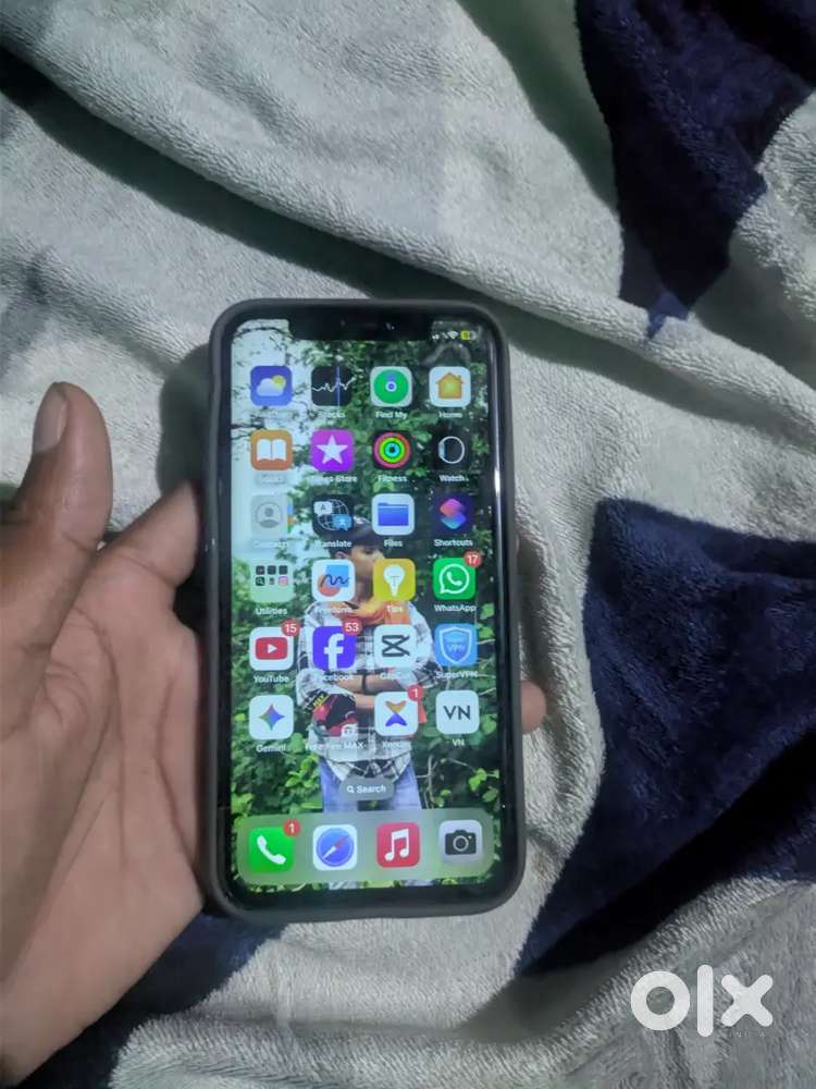 Mere ko paisa ka bahut jada arjent hai toh mere ko phone bachana hai