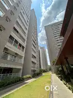 2 BHK FLAT IN MID VALLEY CITY - 1,444 sft - 1.15 cr - negotiable