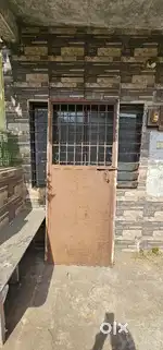 दणकट असा लोखंडी दरवाजा विकणे आहे