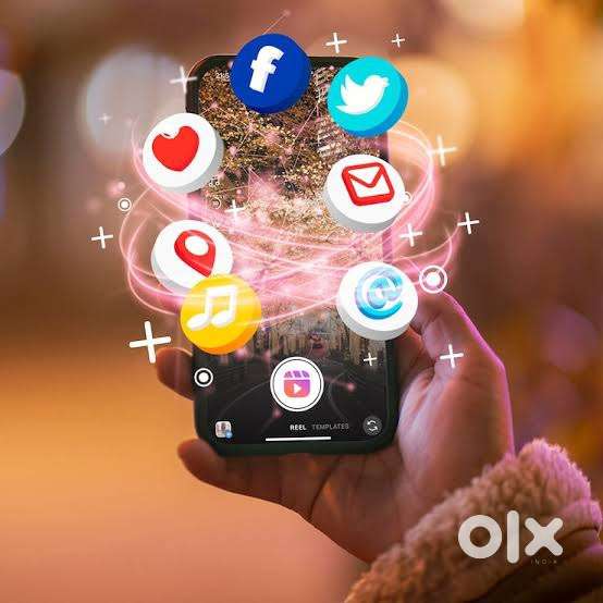 I Am Social Media Influencer I Need Job