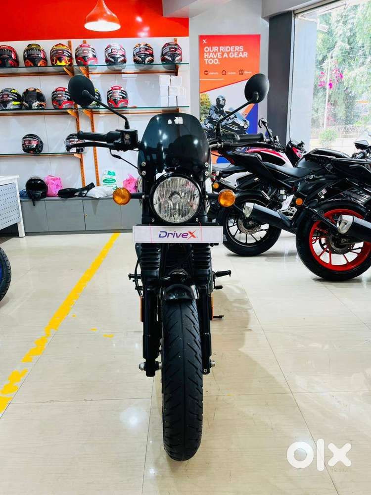 ROYAL ENFIELD HUNTER 350 TOP HN1234