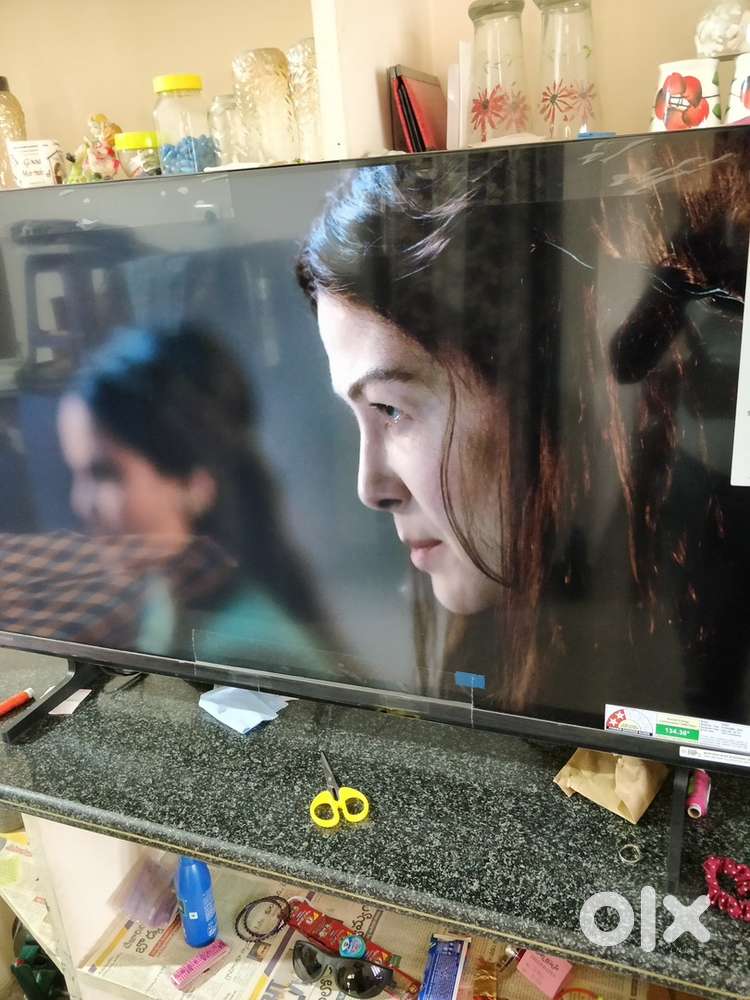 Sony Bravia S2 M2 (43 inch) one month old