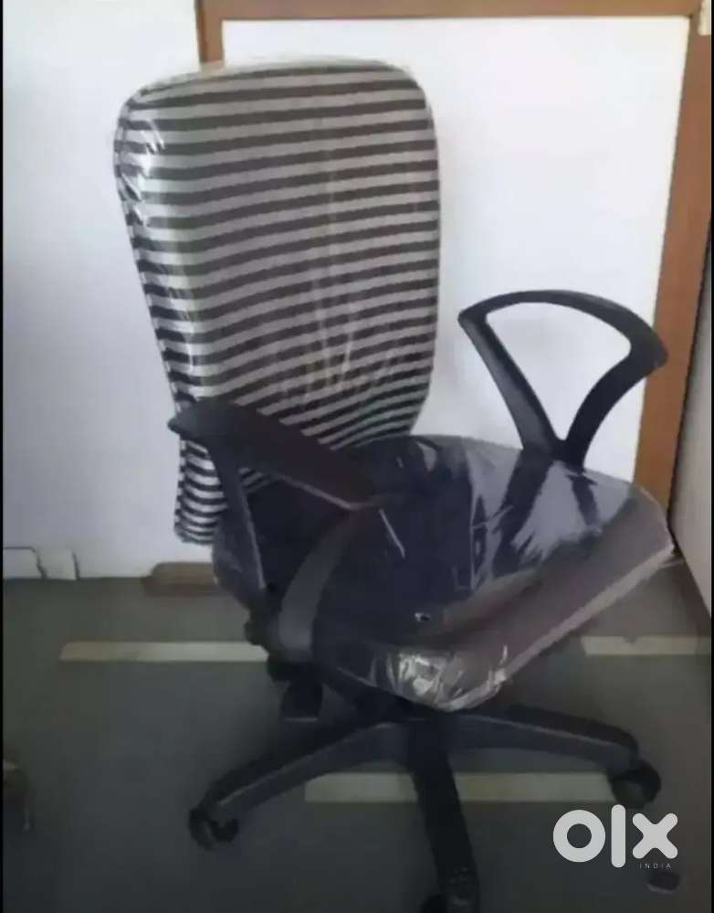 Office Computer Chair with seat and back cushionCall me directly