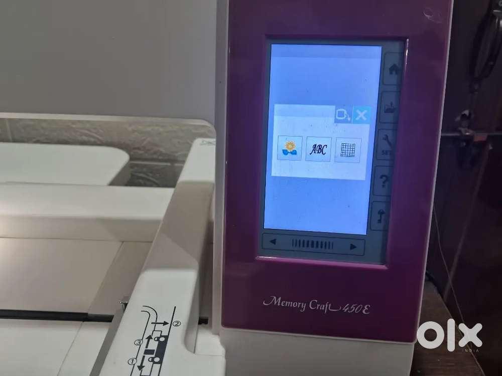 Usha 450 E embroidary mechine
