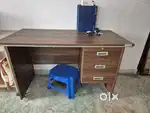 Study table/ computer table
