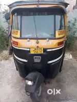 Auto rickshaw well condition at cheapest rate