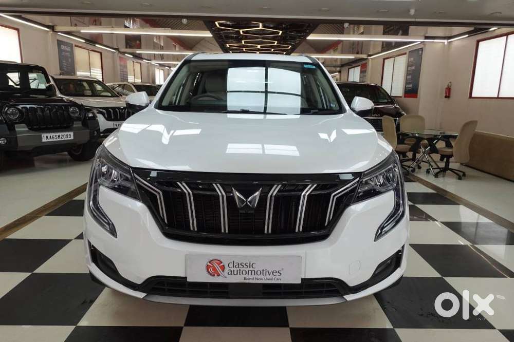 Mahindra XUV700 2.0 AX 7 Petrol AT Luxury Pack Str, 2023, Petrol