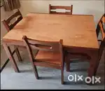 4 Seater Wooden Dinning Table