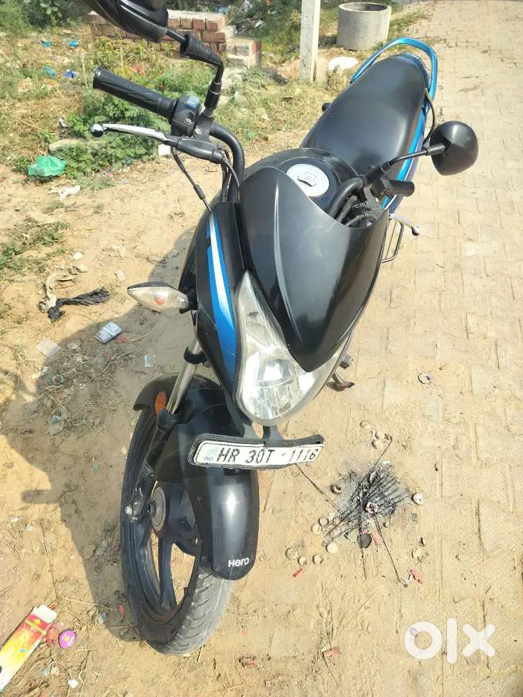 Bike achhi h chalne per