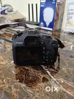 Canon EOS 1500D