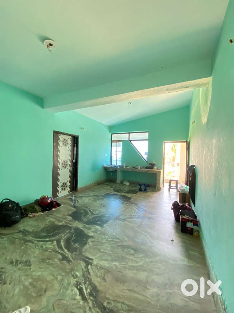 Bachelor roomate required (male)