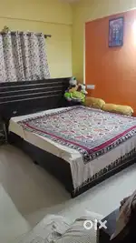 King size bed