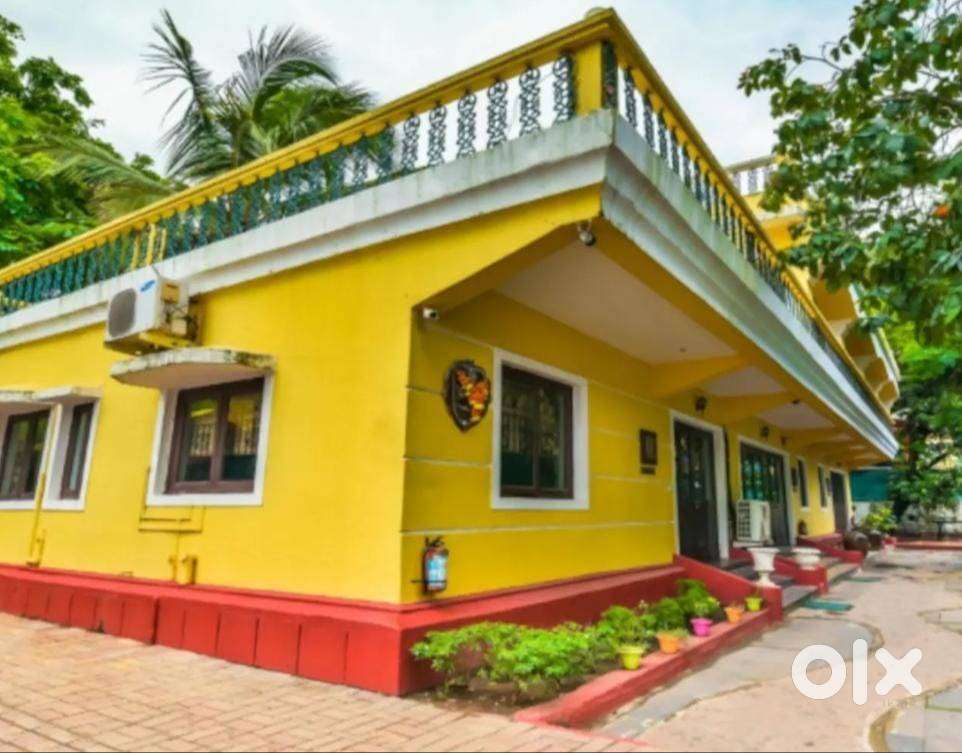 old portugese 6bhk villa for sale