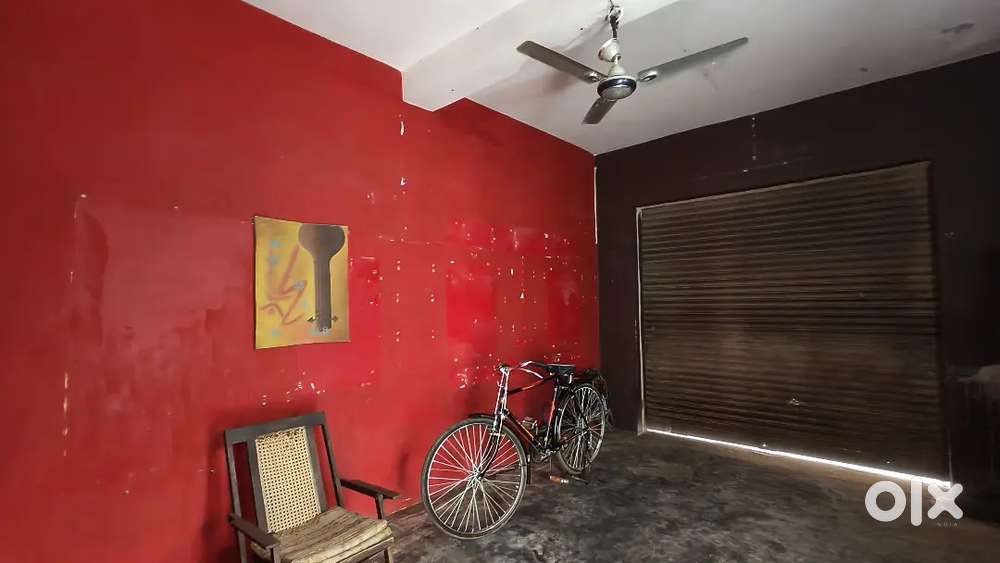 Commercial Shop Available for Rent