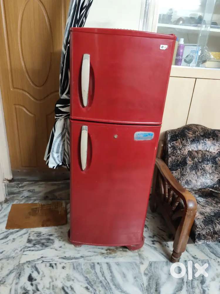 Refrigerator for sale