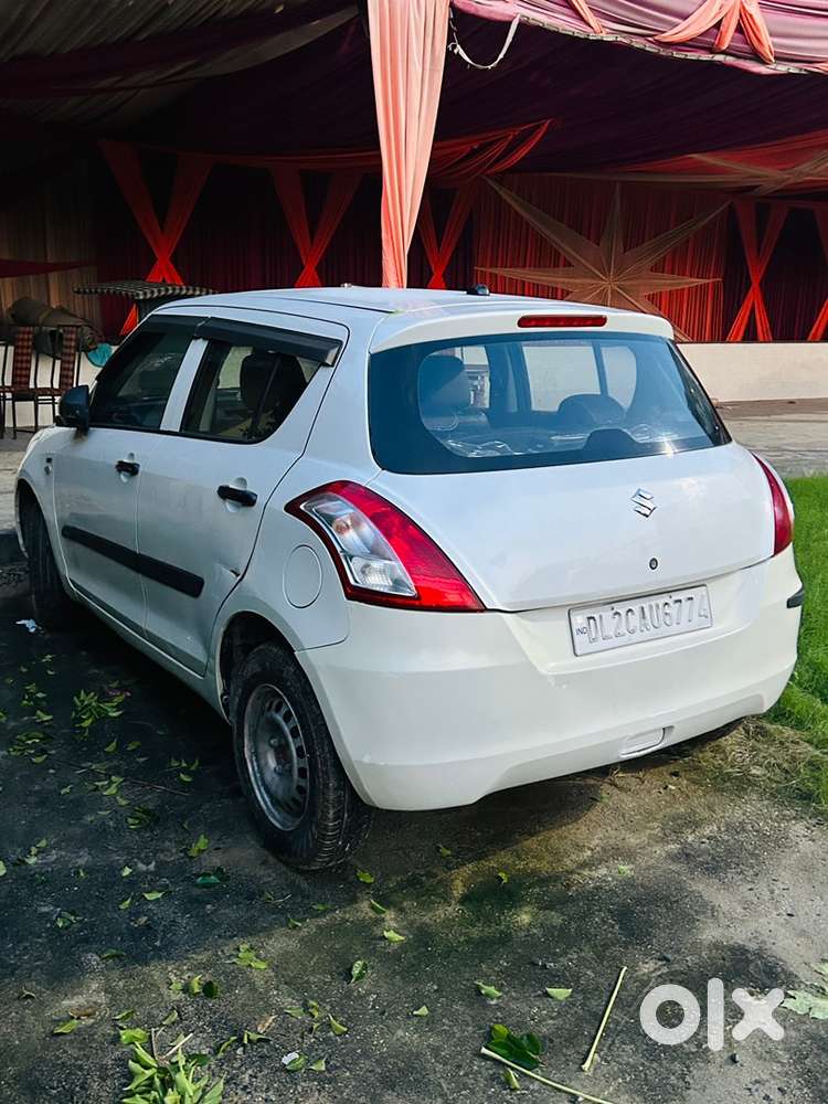 Maruti Suzuki Swift 2015 Petrol 48000 Km Driven