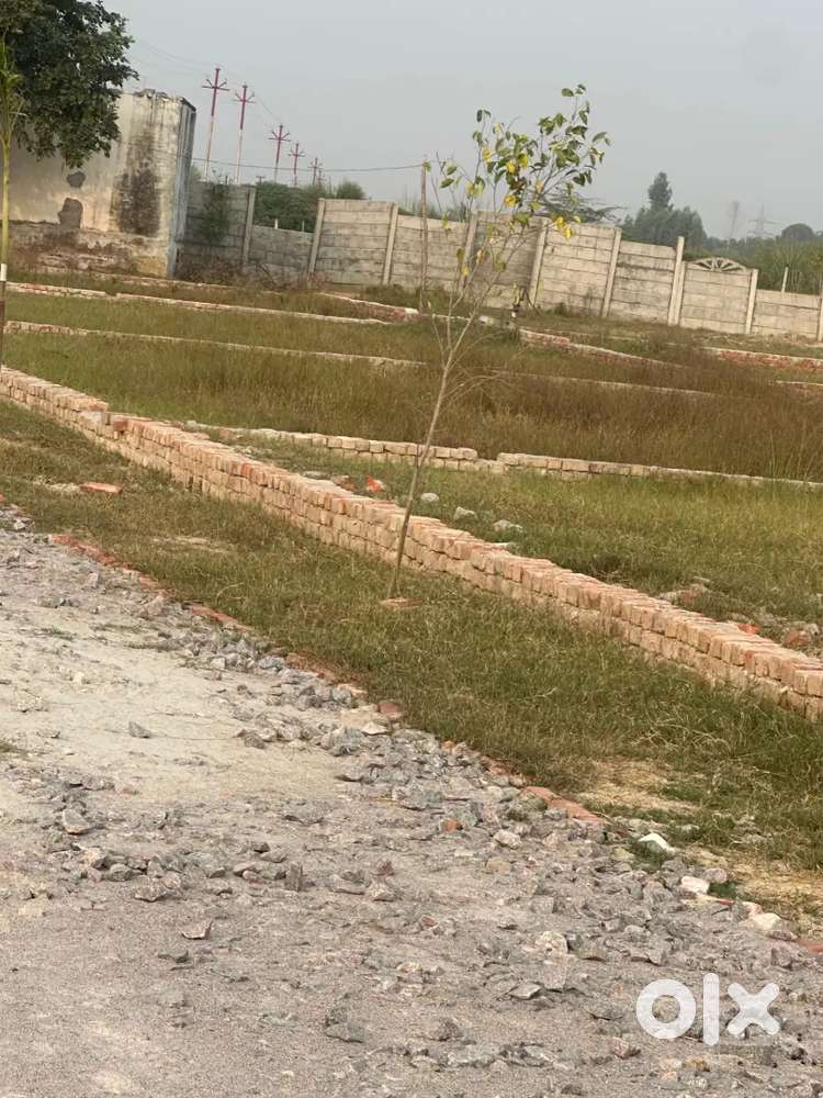 आउटर रिंग रोड से सटे प्रमुख क्षेत्र में प्लॉट बिक्री पर।