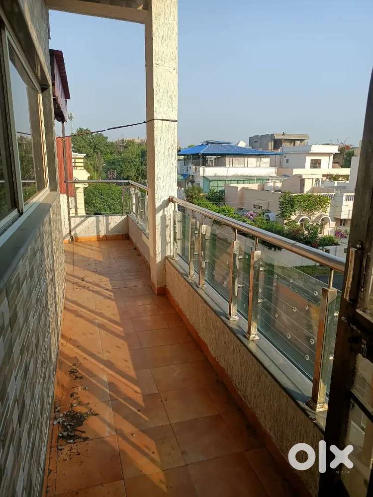 2bhk semi furnished near Mata mandir