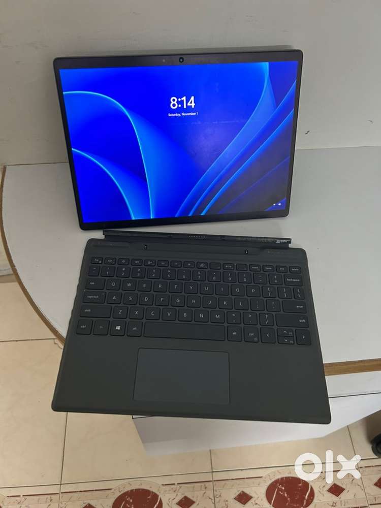 Dell 7320 Detachable: i7 11 gen, 16GB ram