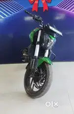BAJAJ DOMINOR 400