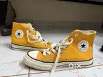 Converse shoes yellow chuck 70