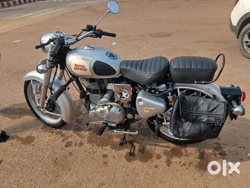 Bullet classic silver colour Well maintained bike