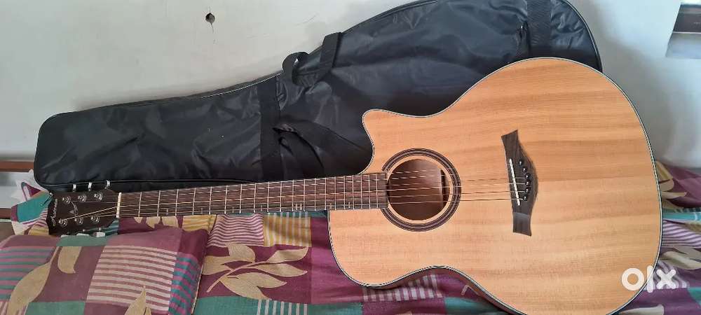 Acoustic guitar